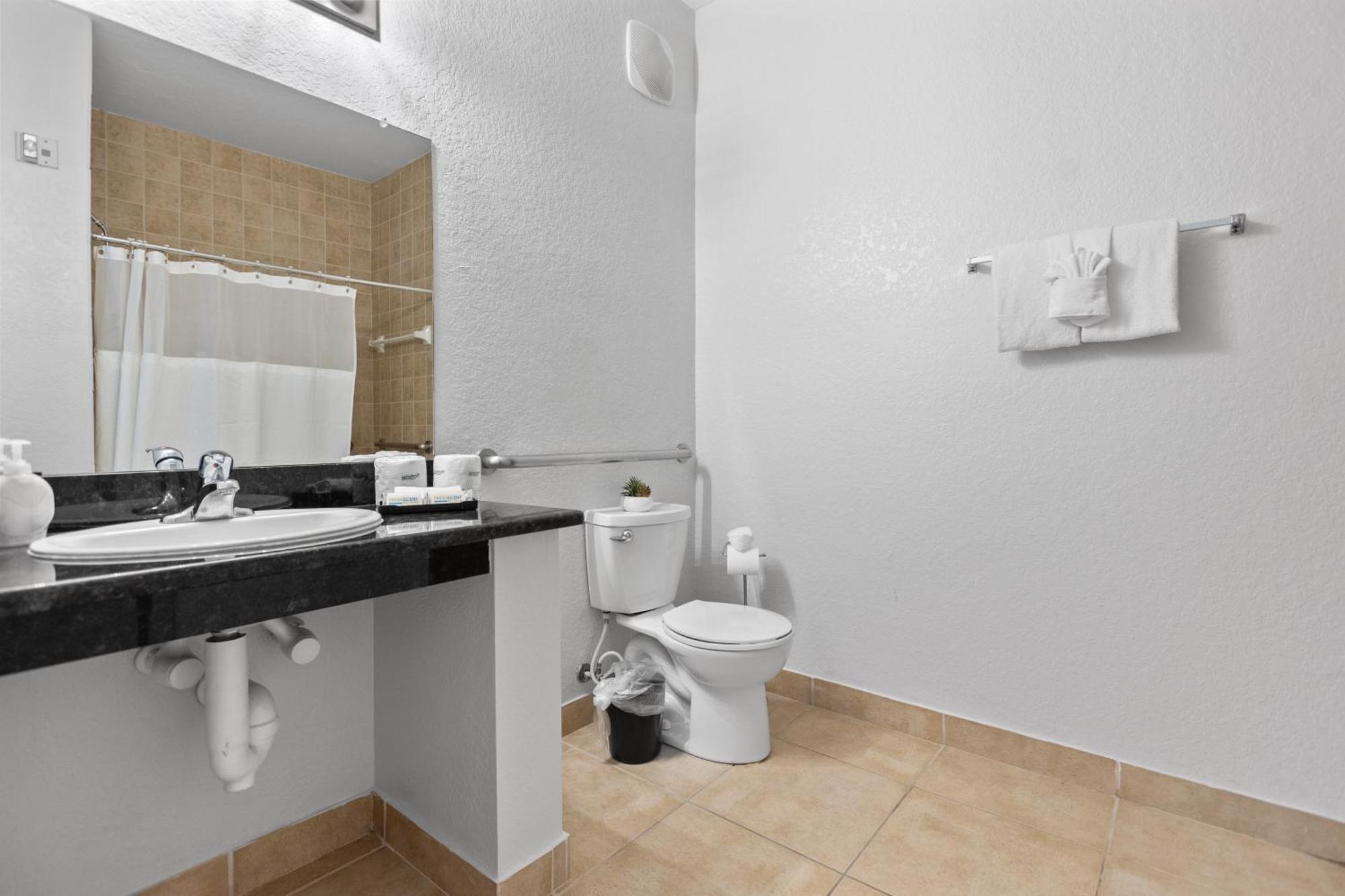 Near Disney W/ Pool-3Br/2Ba-Spacious & Cozy Condo Davenport Exterior photo
